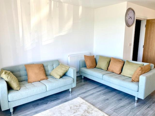 Lovely New 2 Bedroom Condo With Stunning Seaviews Penmaen-mawr エクステリア 写真