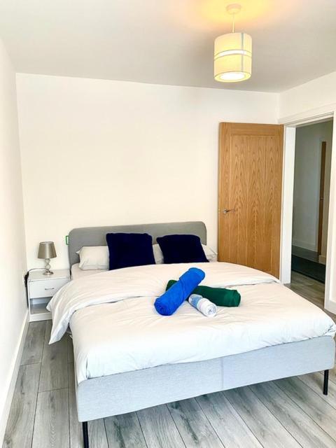 Lovely New 2 Bedroom Condo With Stunning Seaviews Penmaen-mawr エクステリア 写真