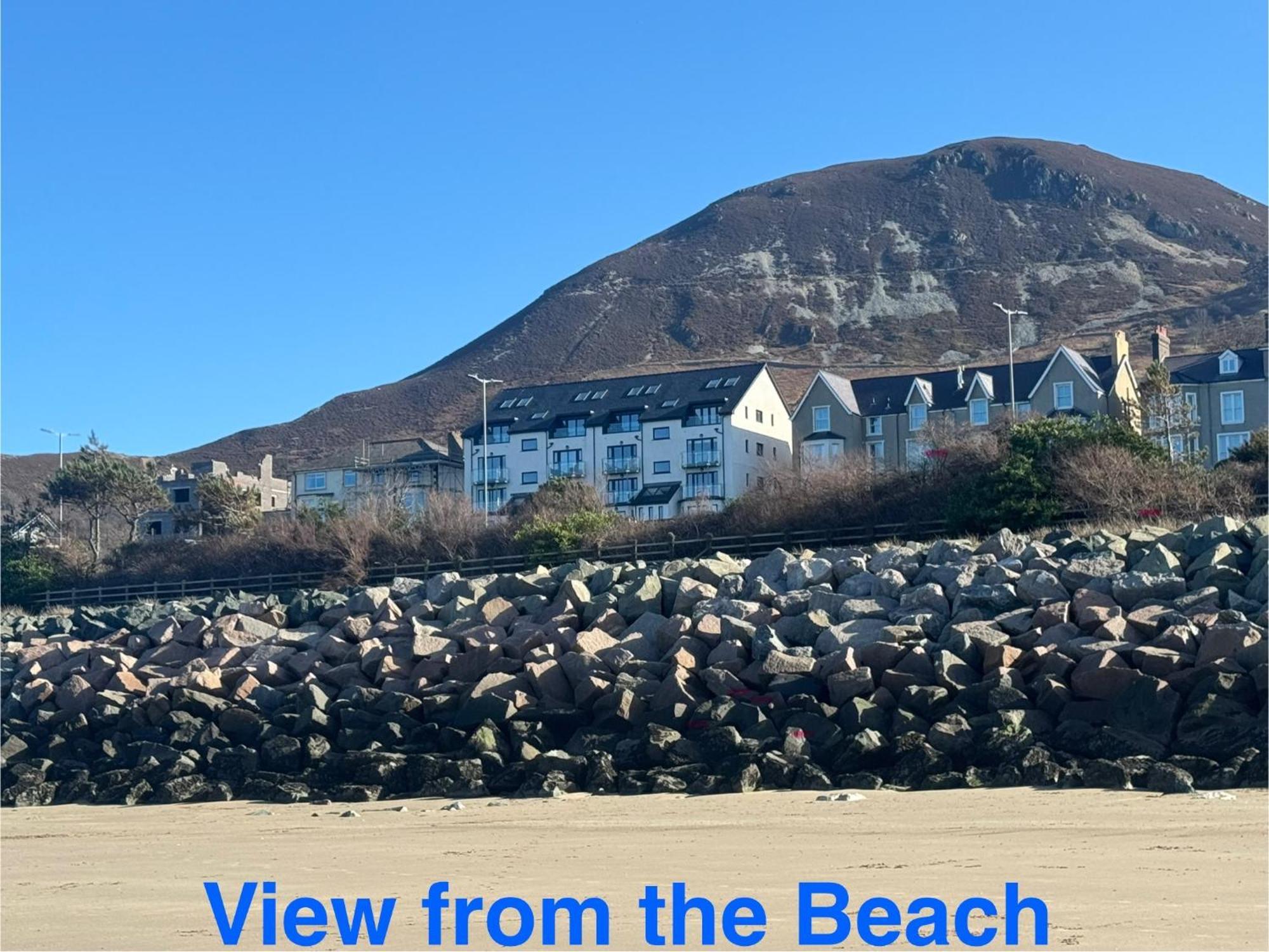 Lovely New 2 Bedroom Condo With Stunning Seaviews Penmaen-mawr エクステリア 写真