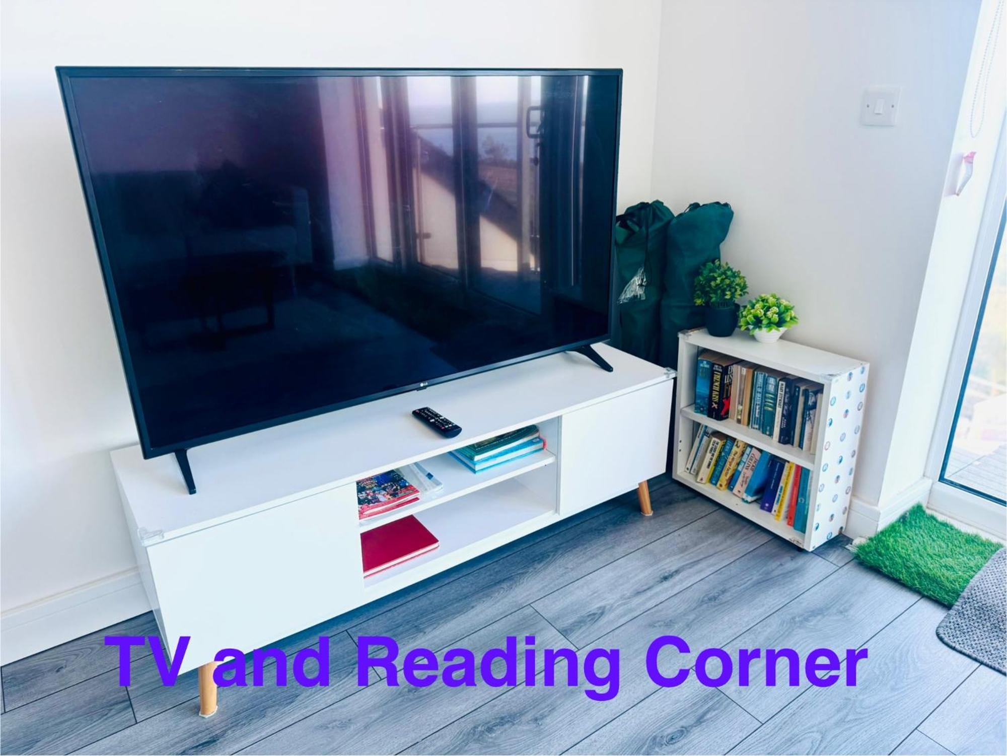 Lovely New 2 Bedroom Condo With Stunning Seaviews Penmaen-mawr エクステリア 写真